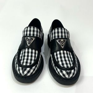 The Wishbone Collection Loafers Shoes Black And White Checker Women Mary Jane’s